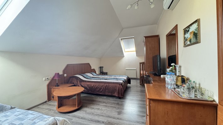 Double Deluxe double bed